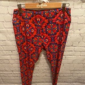 LLR Tall & Curvy leggings. Geometric.
